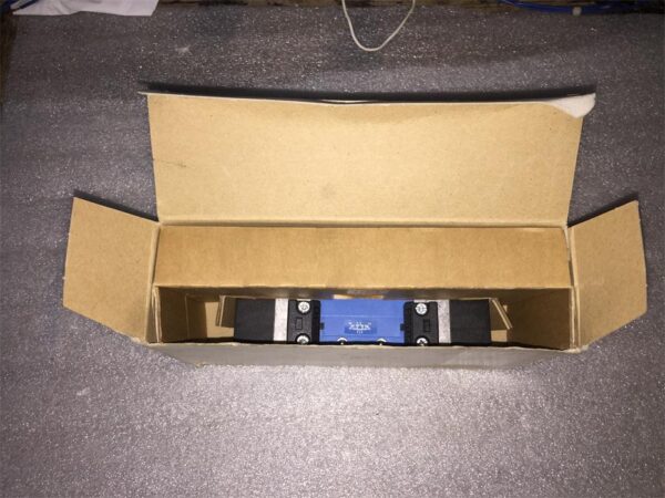 VL-5/3G-D-2-C, 151848, Festo, Stock, Solenoid Valve - 图片 3