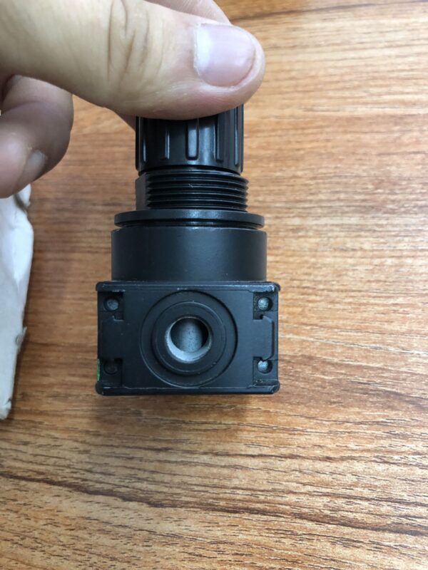 Stock, BOSCH  0821302727, Regulator, New - 图片 2