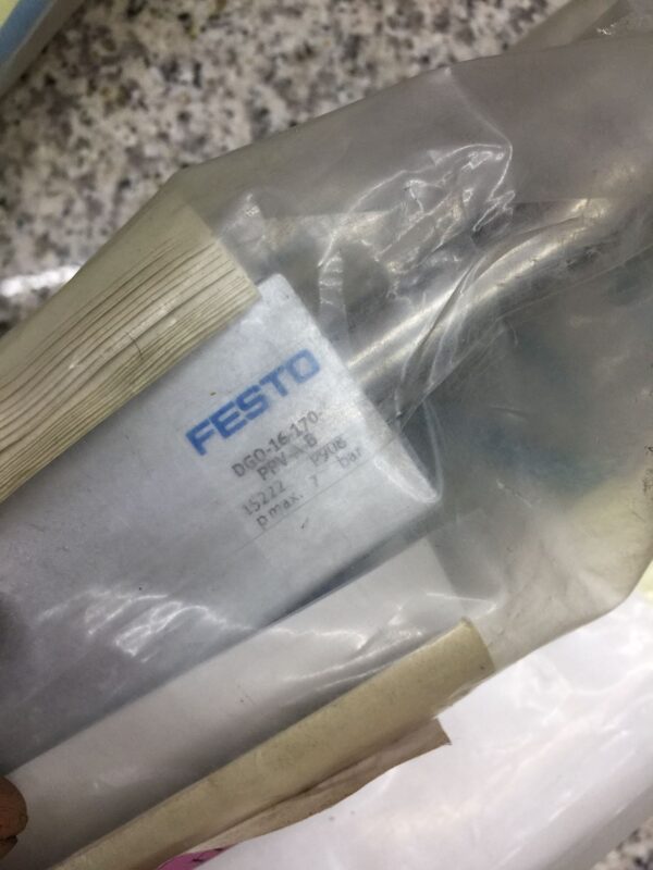 Stock, Festo, DGO-16-170-PPV-A-B, 15222, Cylinder, New