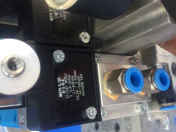 Stock, Festo, MFH-5/3E-D-1-S-C 152565 + 35966=1 set, Used, Solenoid Valve - 图片 5