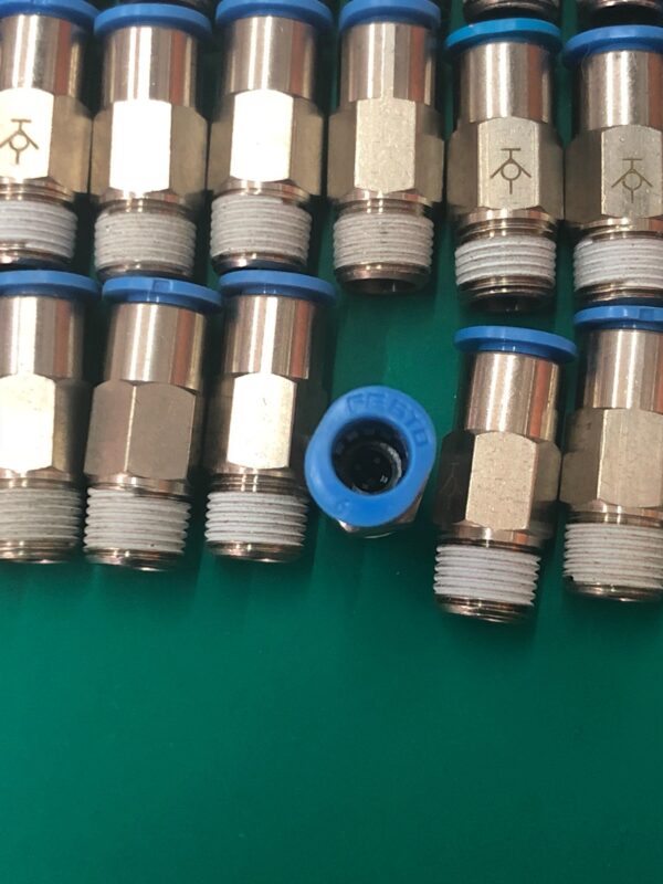 Stock, Festo, HB-1/8-QS-6, 153449, Fitting, New, But no original package - 图片 2
