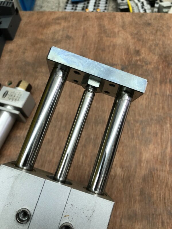 Stock, Festo, DFM-20-80-P-A-GF, 170845, Cylinder,Used - 图片 5