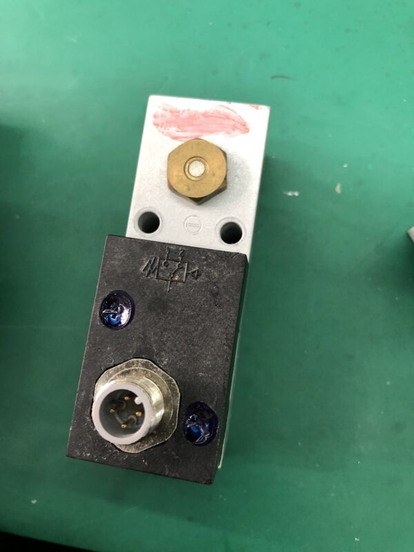 Stock, Festo, VPEV-1/8-M12, 192489, Pressure Switch, Used - 图片 2