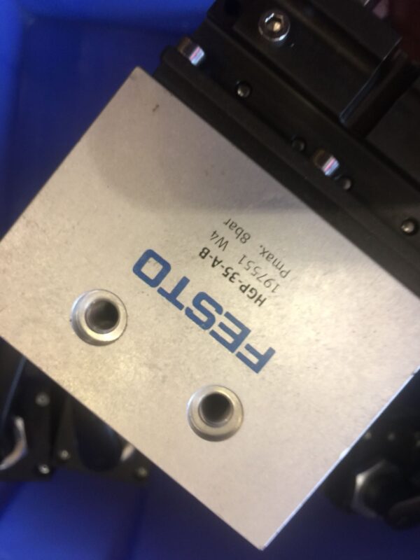 Stock, Festo, HGP-35-A-B, 197551, Parallel Gripper, Refurbished - 图片 2