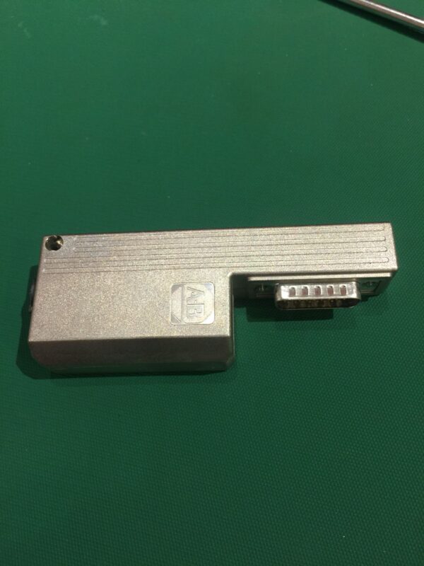 Stock, Allen-Bradley, 2090-K6CK-D26M,  Connector, Used - 图片 2