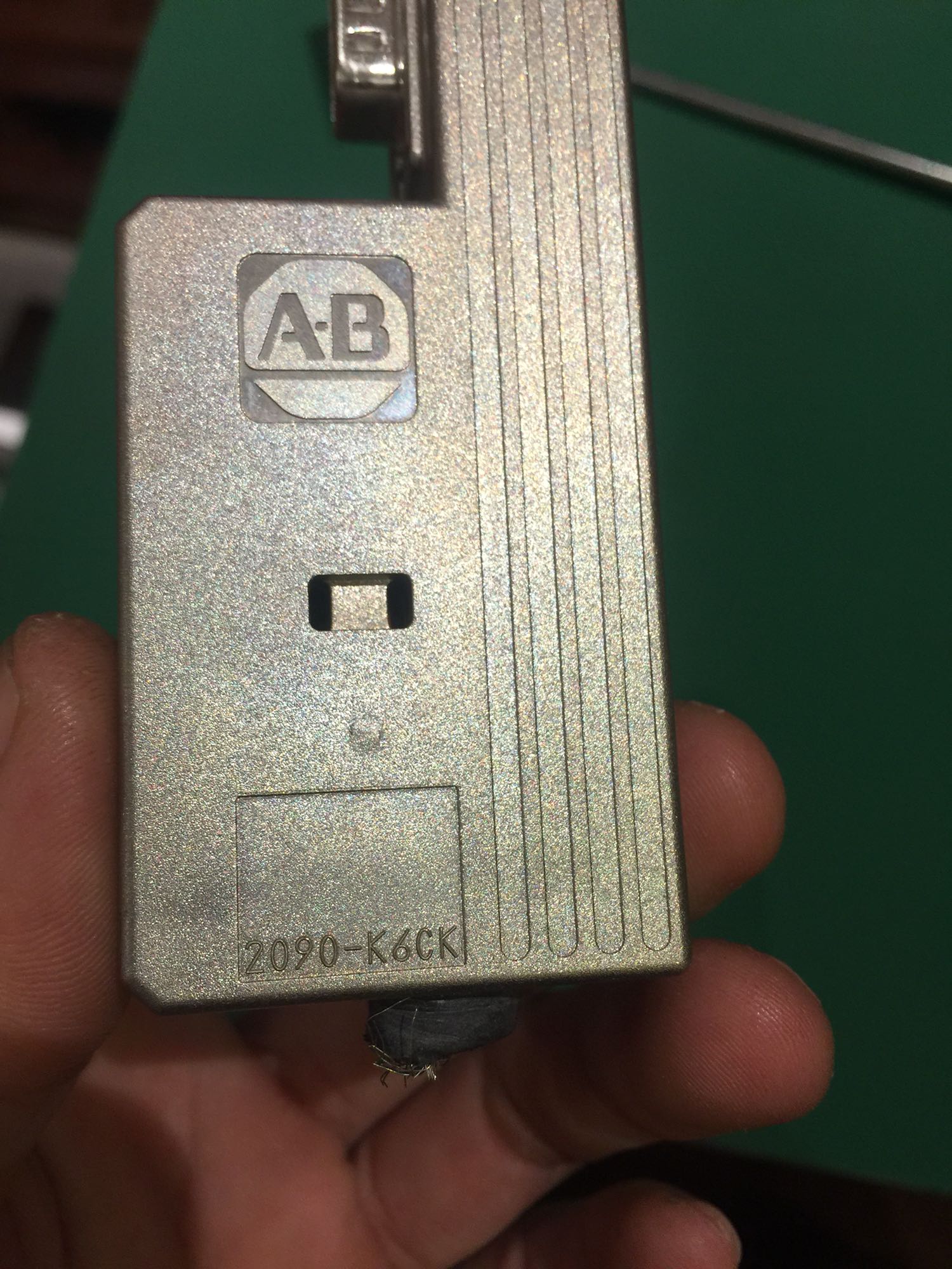 Stock, Allen-Bradley, 2090-K6CK-D26M,  Connector, Used
