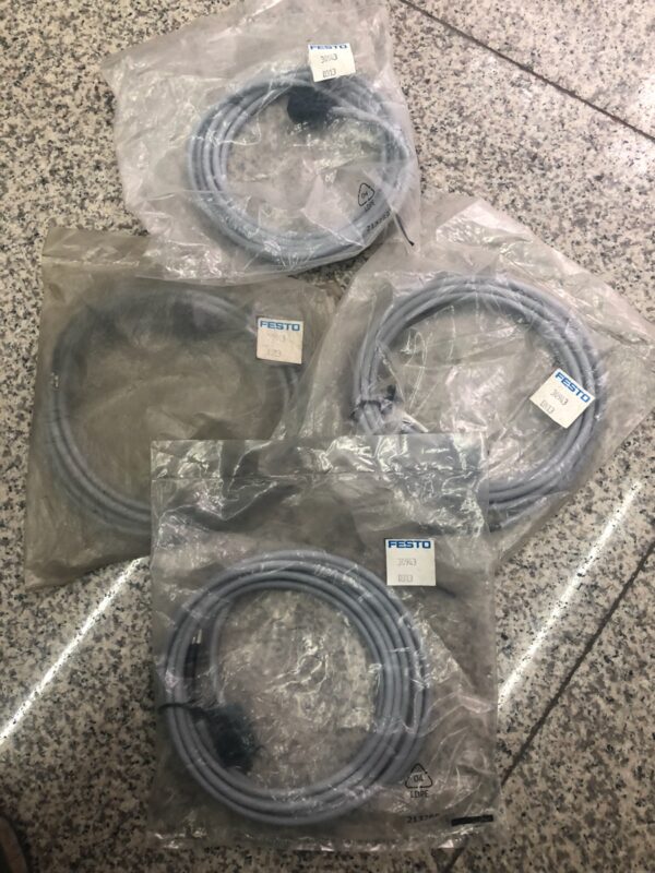 Stock, Festo, Plug With Cable, 30943