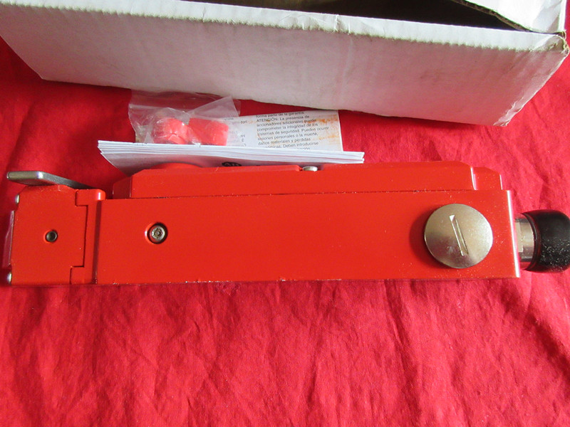 Stock, Allen-Bradley, 440G-MT47048, Switch, New - 图片 3