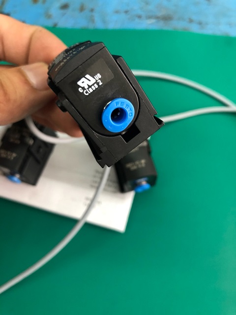 Stock, Festo, SDE5-V1-NF-Q4E-V-K, 529027, Pressure Sensor - 图片 3