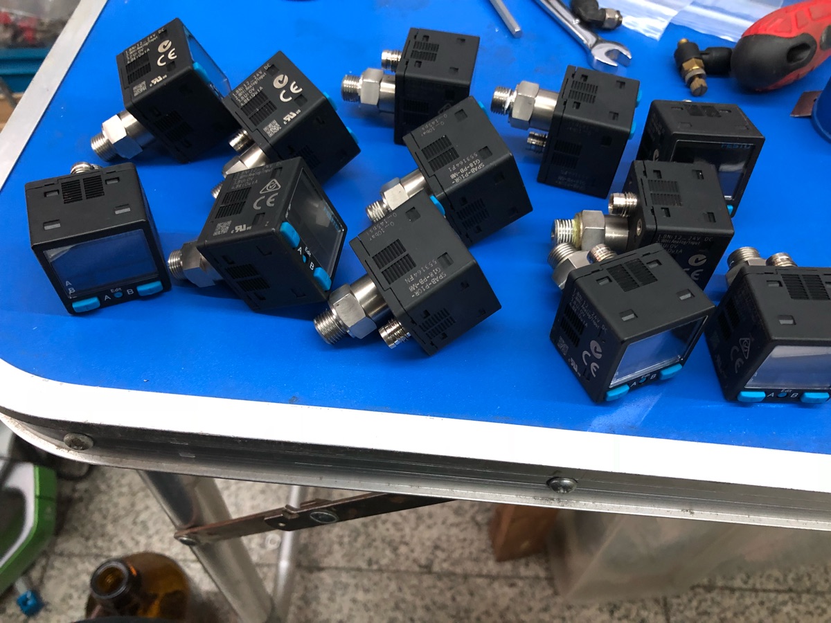 Stock, Festo, SPAB-P10R-G18-PB-M8, 553164, Pressure Sensor, Used