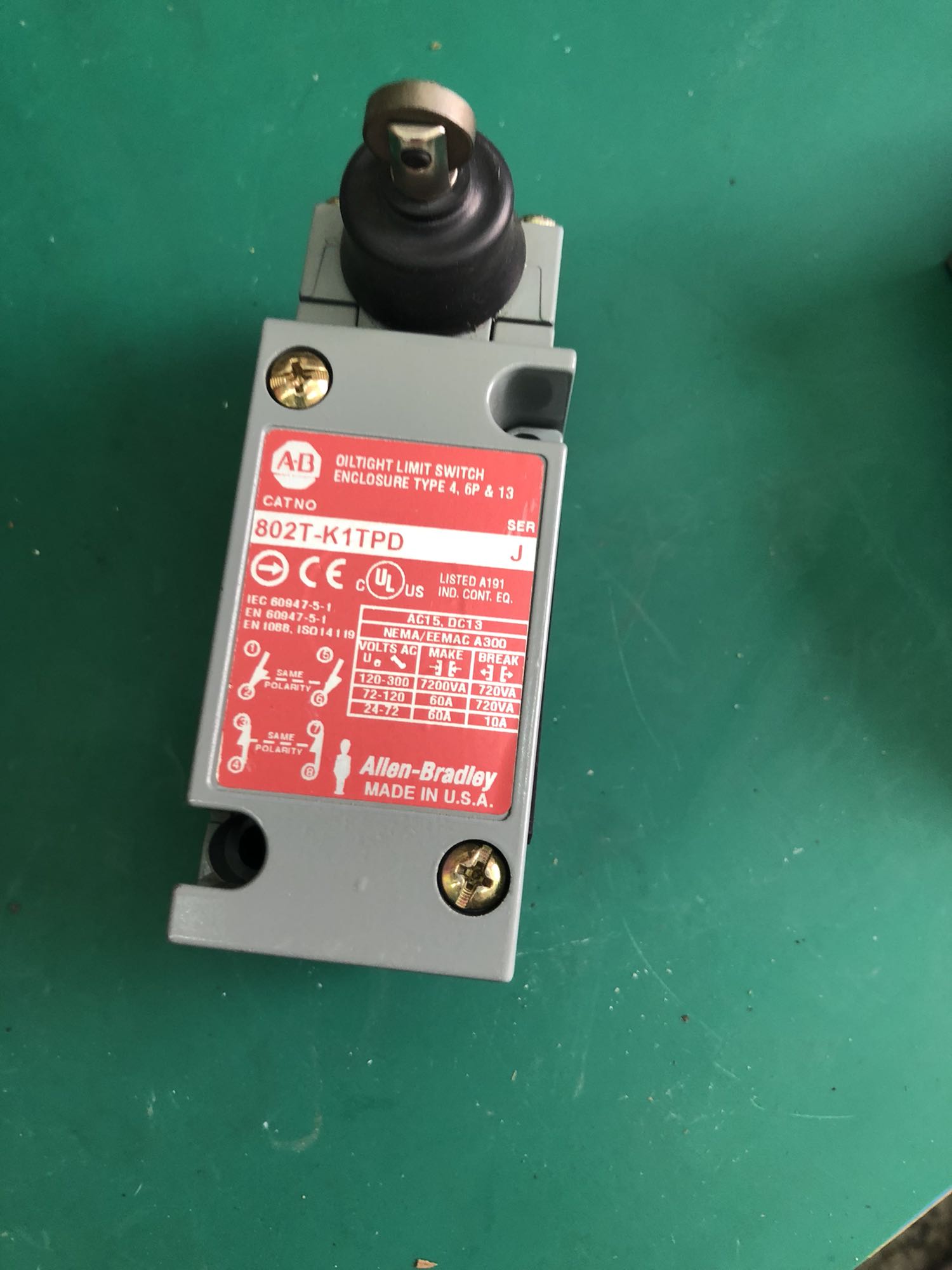 Stock, Allen-Bradley, 802T-K1TPD, Limit Switch, Refurbished