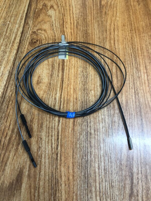 Stock, Omron, E32-DC200E, Fiber Unit, New
