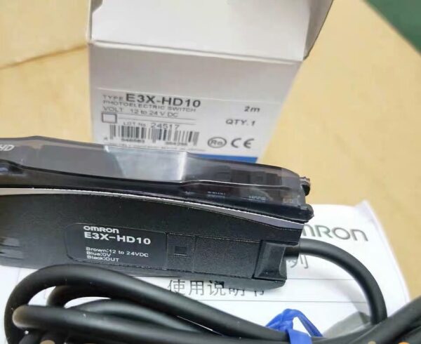 Stock, Omron, E3X-HD10, New