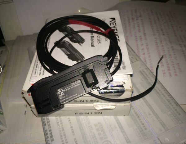 Stock, Keyence, FS-N12N, Sensor, New