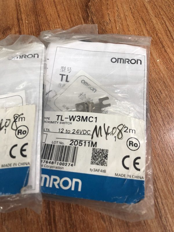 Stock, Omron, TL-W3MC1, Sensor, New