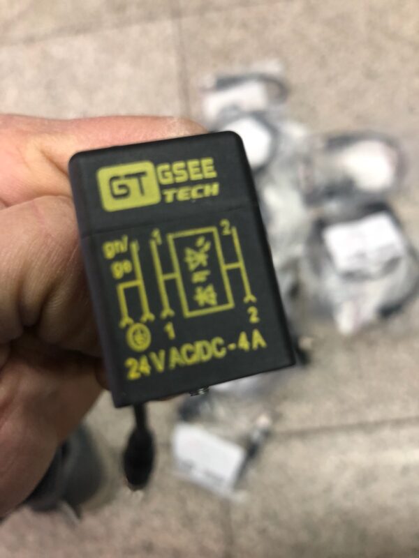Stock, GSEE-TECH,  VBI21-024-M12/0.2M-LV, New - 图片 3
