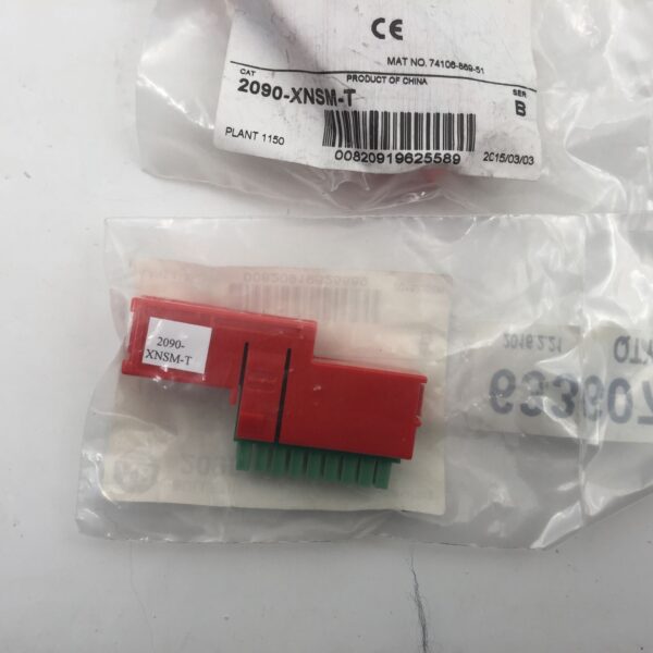 Stock, Allen-Bradley, Connector, 2090-XNSM-T, New