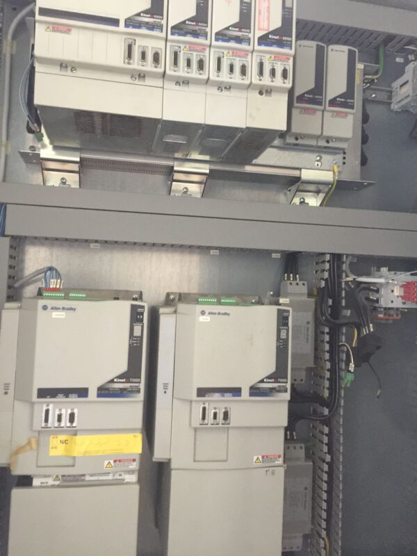 Stock,Allen-Bradley, 2099-BM06-S, Used - 图片 2