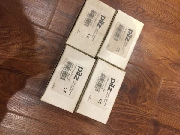 Stock, PILZ, PSEN me4.21/4AS, 570250, New
