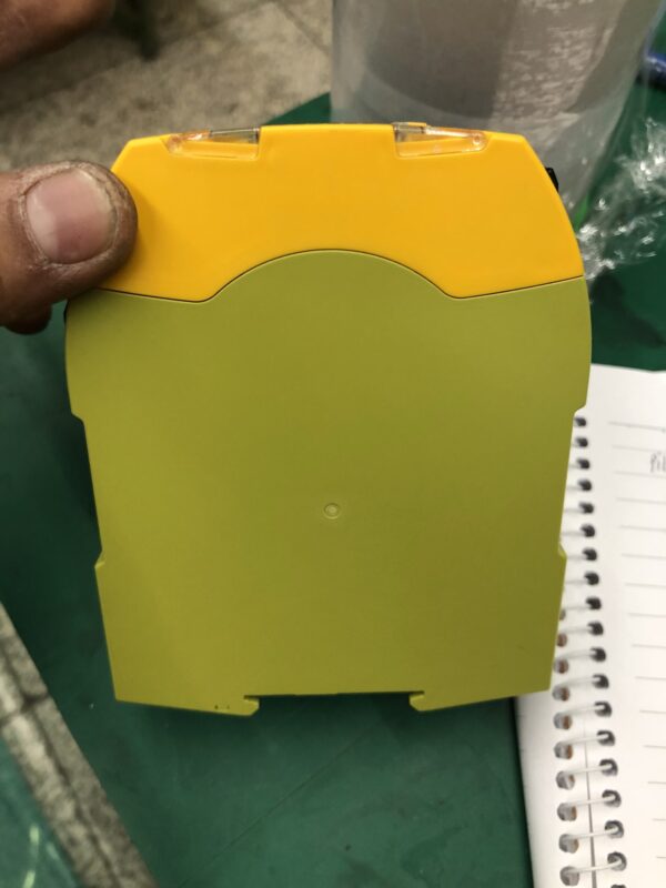 Stock, PNOZ  S30  24-240VACDC,  750330, Refurbished - 图片 3
