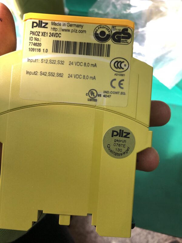 Stock, PILZ PNOZ XE1 24VDC,  774620, used - 图片 2