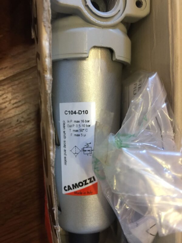 Stock, Camozzi, C104-D10, New