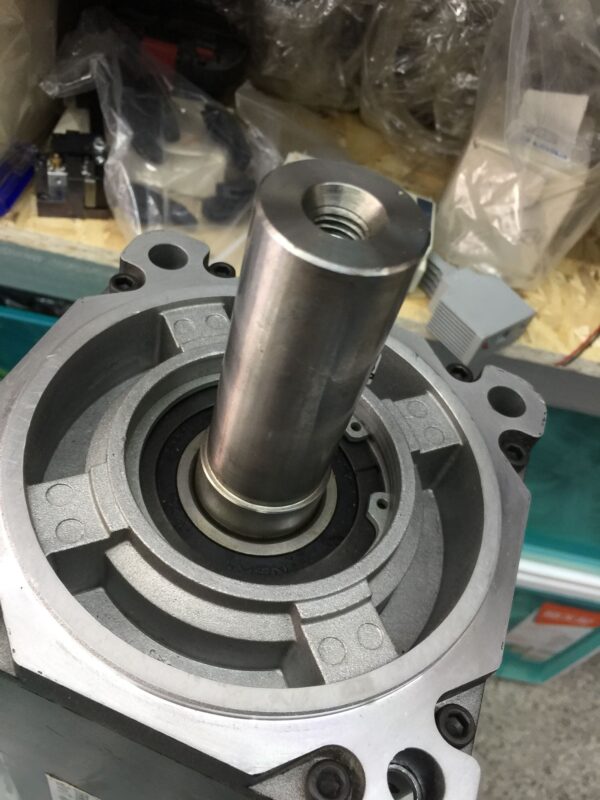 Stock, Allen-Bradley, MPL-B580J-SK22AA, Used - 图片 4