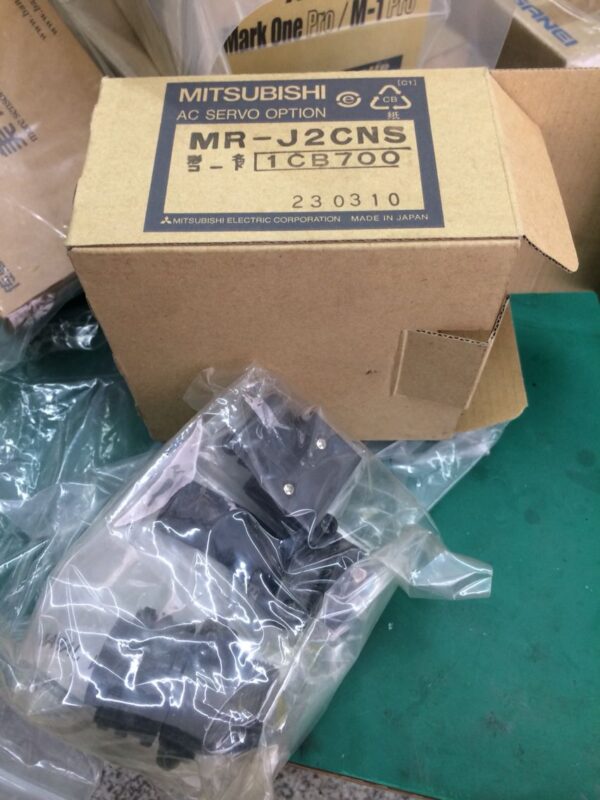 Stock,  Mitsubishi, MR-J2CNS, New