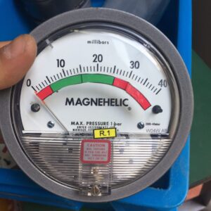 Stock, Dwyer, Magnehelic 2000, Millibars, 2000-40Mbar, Used