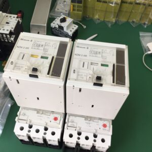 Stock, Moeller, NZM2-XR208-240AC, With NZM2/3-XU 24VDC, Refurbished