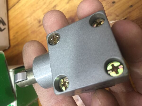 Stock, Schneider, ZCK-E65C, New - 图片 2