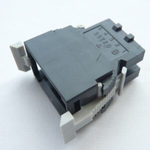 Stock, Connector for Mitsubishi CC-Link, A6CON-LJ5P, New and original 3M