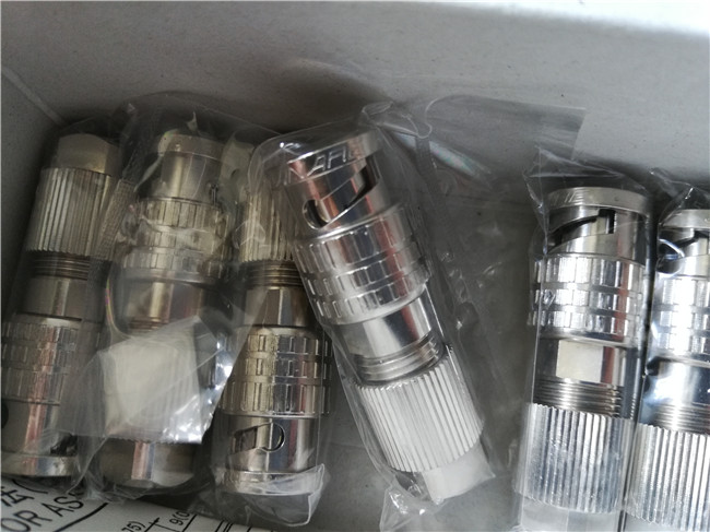 Stock, Canare BNC connector, BCP-H5B - 图片 3