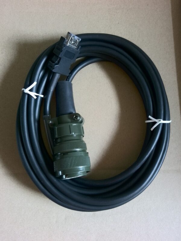 Stock, Mitsubishi Servo Cable, MR-ESCBL5M-L