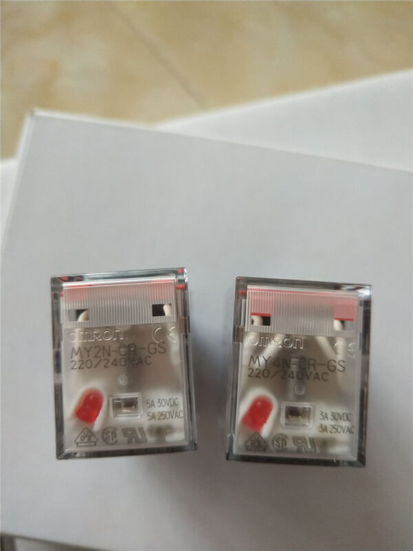 Stock, Omron, Relay, MY2N-CR-GS 220/240VAC, New