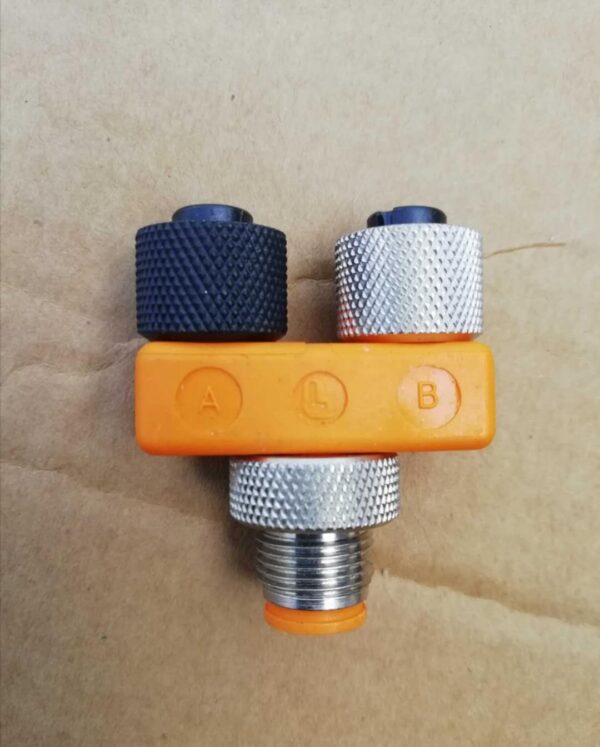 Stock, Lumberg Y adapter, ASBS 2 M12-5, New