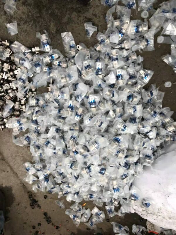 Stock, PL00Y-300-10M10, Amphenol, New - 图片 5