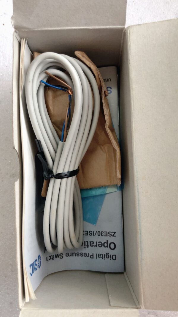 Stock, SMC ISE30-T1-65-L, Pressure Switch, New - 图片 3