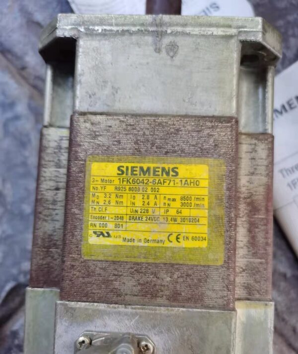 Stock, Siemens Motor, 1FK6042-6AF71-1AH0, Refurbished - 图片 2
