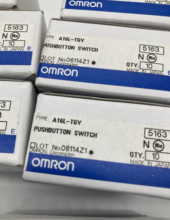 Excess Stock, OMRON Pushbutton Switch, A16L-TGY - 图片 3