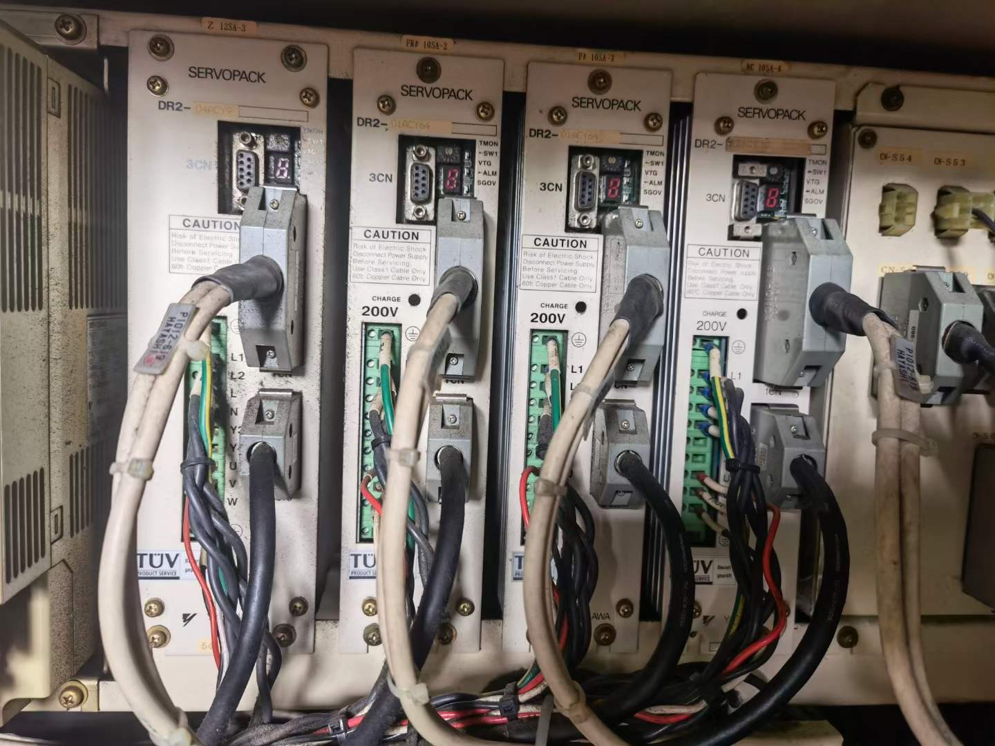 Yaskawa, DR2-01ACY64, Used