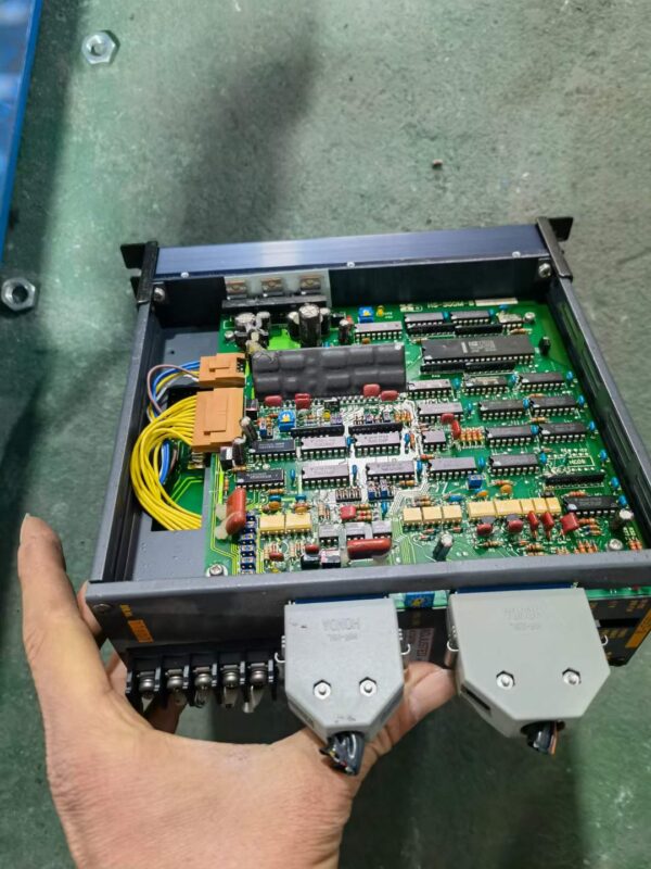 Servo Drive, HS-350-3, RH-25-3008-E-USP, Used - 图片 4