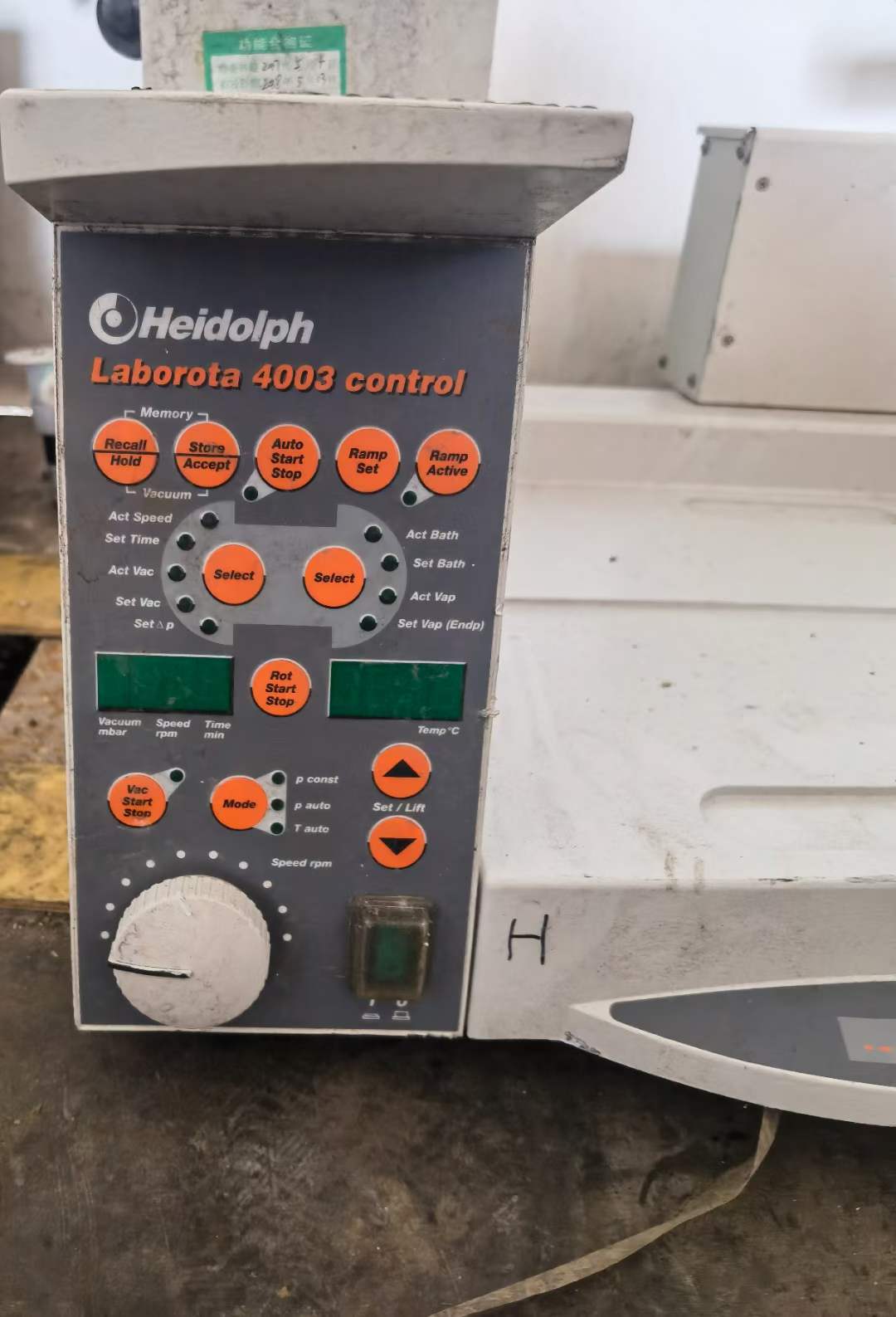 Heidolph LABOROTA 4003 519-30000-06-0 + VAC Senso T 591-00350-00-0, Used