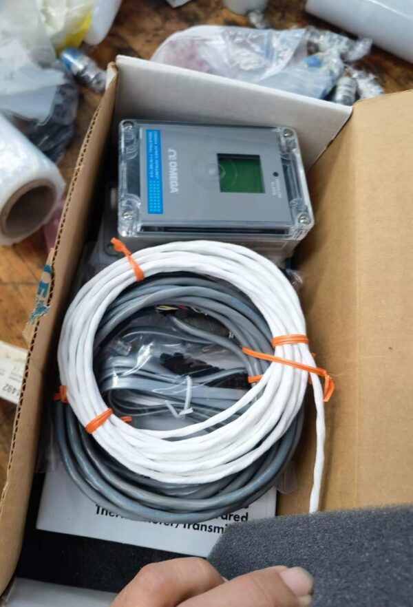 OMEGA OS550, Industrial Infrared Thermometer Transmitter, Refurbished
