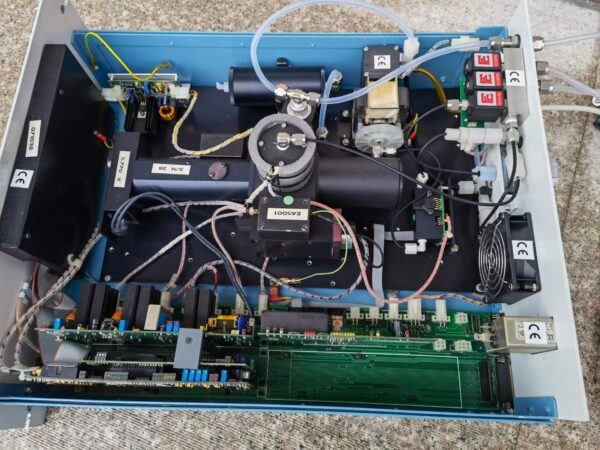 SIR S5001 SO2 ANALYZER, Used - 图片 3