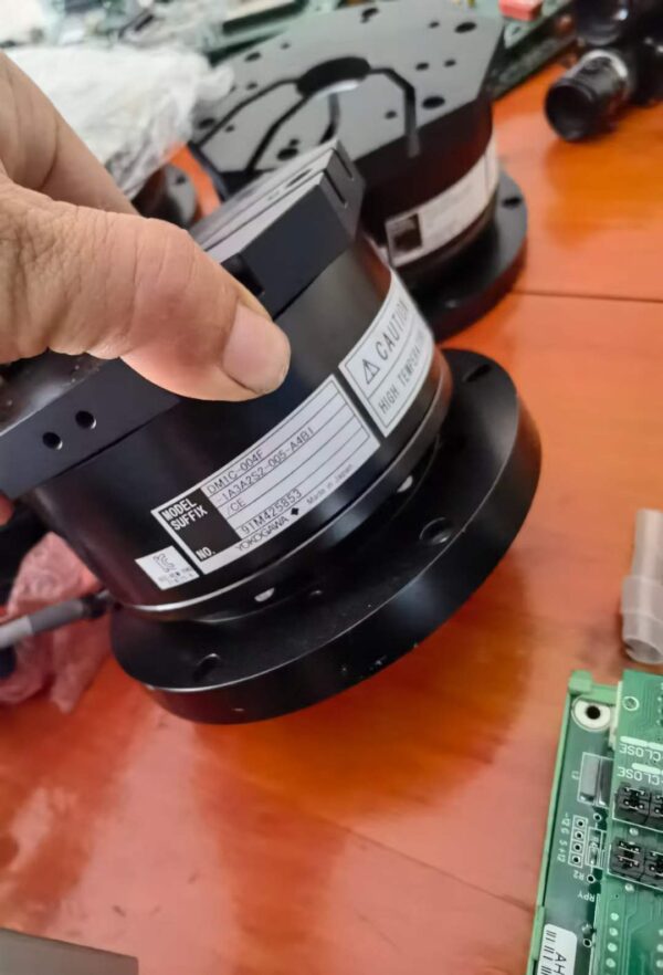 Yokogawa DM1C-004F-1A3A2S2-005-A4B1-CE, Used