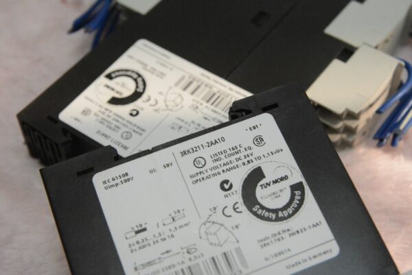 Siemens, 3RK3211-2AA10, Used - 图片 3