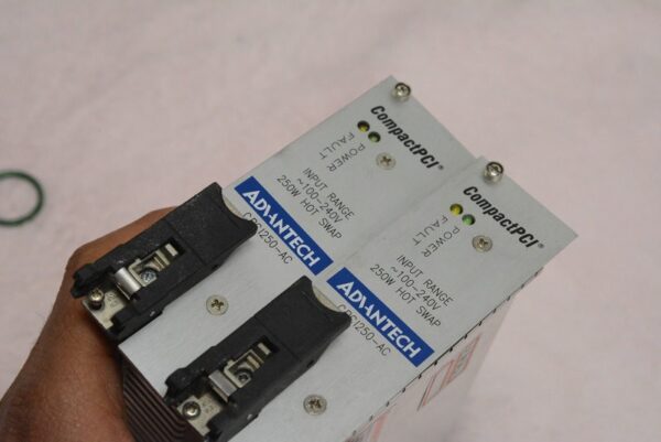 Advantech HAC250P-490 (E) ,Used - 图片 4