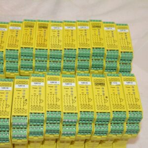 PSR-SCP-24UC/ESA4/3X1/1X2/B, Phoenix Safety Relays 2963763, Used