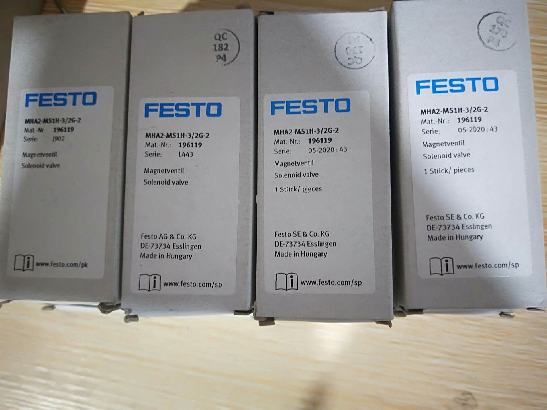 Festo 196119, New And Original, MHA2-MS1H-3/2G-2, Solenoid Valve, Excess Stock - 图片 2